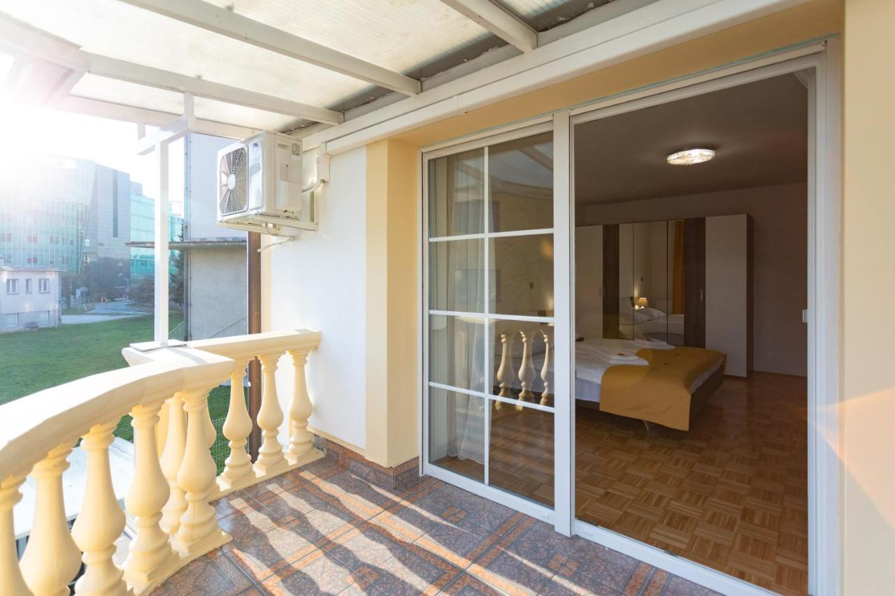 Apartments And Rooms Rubina Ljubljana Extérieur photo